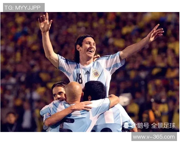 足球明星利昂的生平成就与精彩瞬间全景介绍