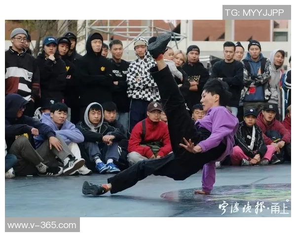 世界街舞大赛点评：上海攀岩队的节奏表现